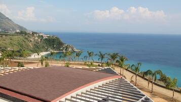 Utsikt mot strand/hav