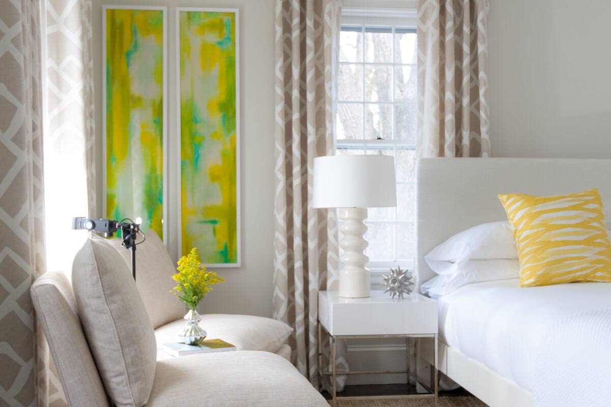 deluxe room, 1 king bed accessible | premium bedding, blackout curtains, iron/ironing board, free wifi