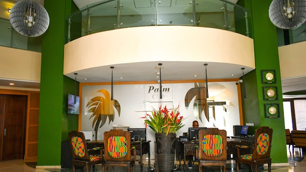 Quầy tiếp tân