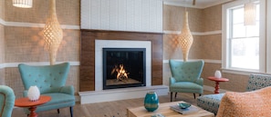 Lobby sitting area - The Break Hotel (Narragansett)