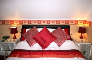 Standard-Doppelzimmer, mit Bad (Large)