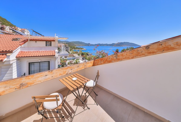 Roof Room with Sea View | Terrace/patio