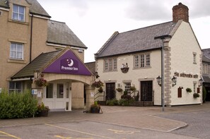 Exterior - Premier Inn Aberdeen - Westhill (Westhill)