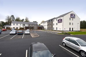 Exterior - Premier Inn Lisburn (Lisburn)