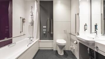 Superior Double Room | Bathroom