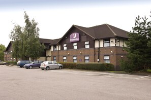 Exterior - Premier Inn Solihull South - M42 (Solihull)
