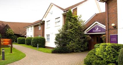 Premier Inn Tamworth Central