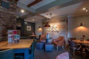 Restaurant - Premier Inn Walsall - M6 J10 (Walsall)