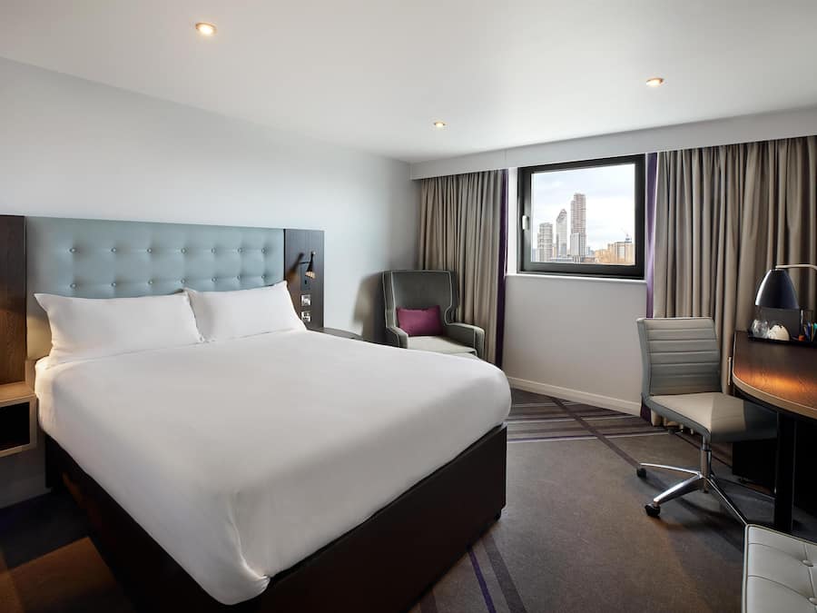 Superior Double Room | Bed sheets
