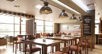 Premier Inn Dudley Town Centre