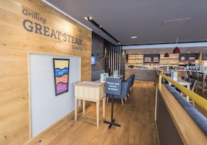 Restaurant - Premier Inn Birmingham Longbridge (Birmingham)