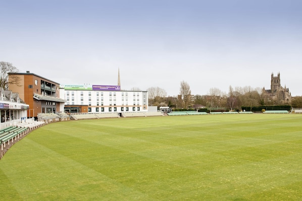 Point of interest - Premier Inn Worcester City Centre (Worcester)