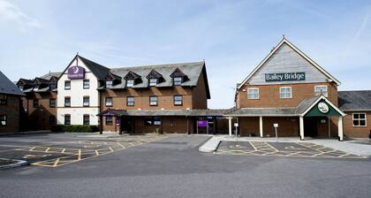 Premier Inn Christchurch West