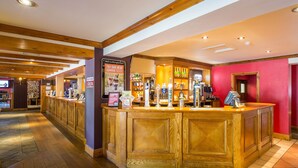 Restaurant - Premier Inn Bournemouth East - Boscombe (Bournemouth)