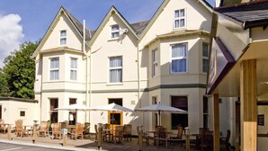 Exterior - Premier Inn Bournemouth East - Boscombe (Bournemouth)