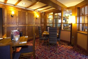 Restaurant - Premier Inn Christchurch / Highcliffe (Christchurch)