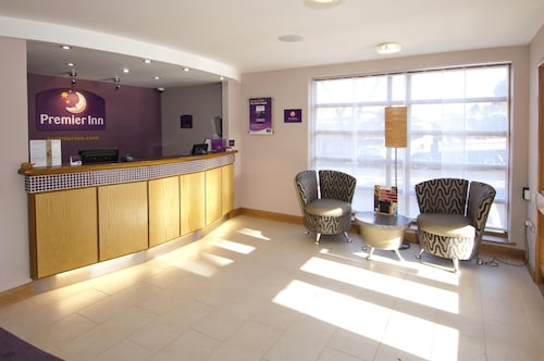 Premier Inn Christchurch / Highcliffe