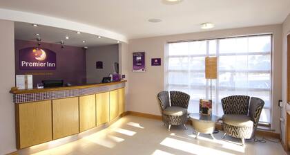 Premier Inn Christchurch / Highcliffe