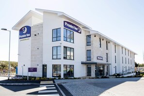 Exterior - Premier Inn Weymouth (Weymouth)