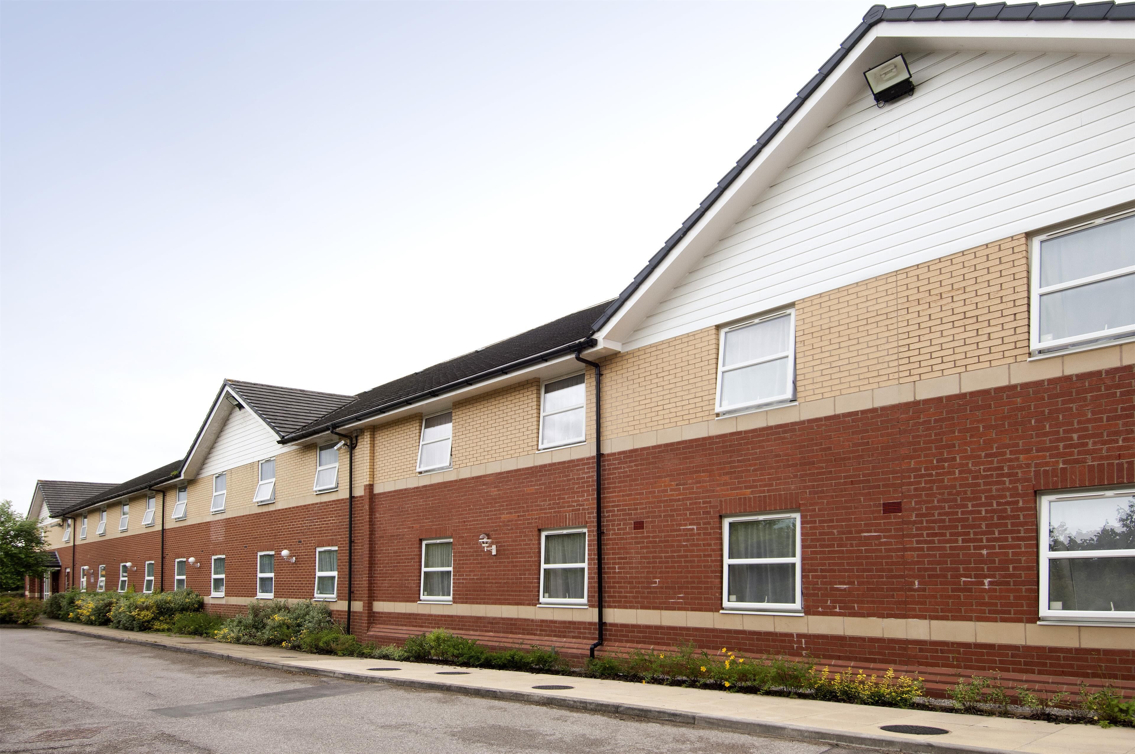 المنشأة من الخارج