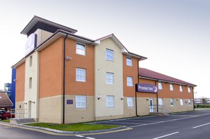 Exterior - Premier Inn Bridgwater North - A38 (Bridgwater)