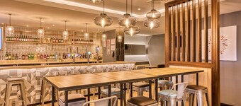 Premier Inn Bristol Cribbs Causeway - M5 J17