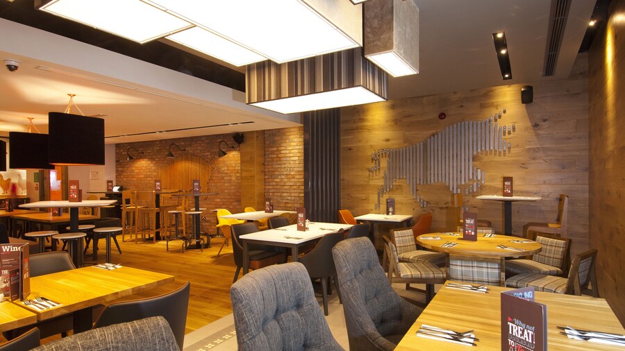 Premier Inn Halifax Town Centre