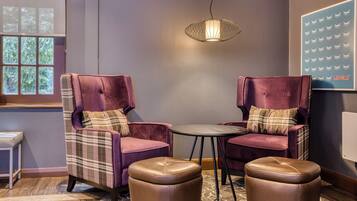 منطقة الجلوس في الردهة