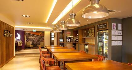 Premier Inn Trowbridge