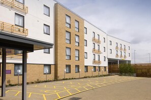 Exterior - Premier Inn Cambridge - A14 J32 (Cambridge)