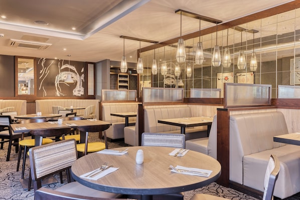 International cuisine - Premier Inn Chester - Railway Station (Chester)