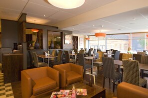 British cuisine - Premier Inn Coventry City Centre - Belgrade Plaza (Coventry)