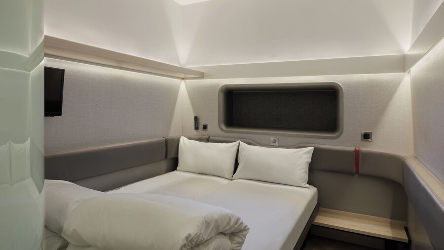 ZIP by Premier Inn Cardiff