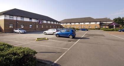 Premier Inn Cardiff City South