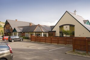 Exterior - Premier Inn Ebbw Vale (Ebbw Vale)