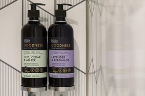 Superior tweepersoonskamer | Badkamer met douche