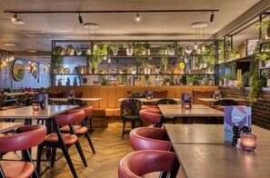 Restaurant - Premier Inn Cardiff Cc Queen Street (Cardiff)