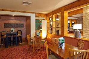 Restaurant - Premier Inn Cwmbran (Cwmbran)
