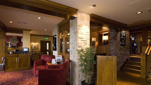 Unclassified image, 1 of 24, button - Premier Inn Doncaster Central (Doncaster)