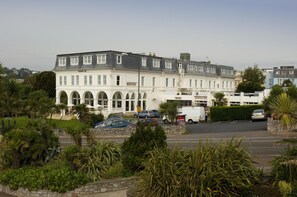 Exterior - Premier Inn Torquay Seafront (Torquay)