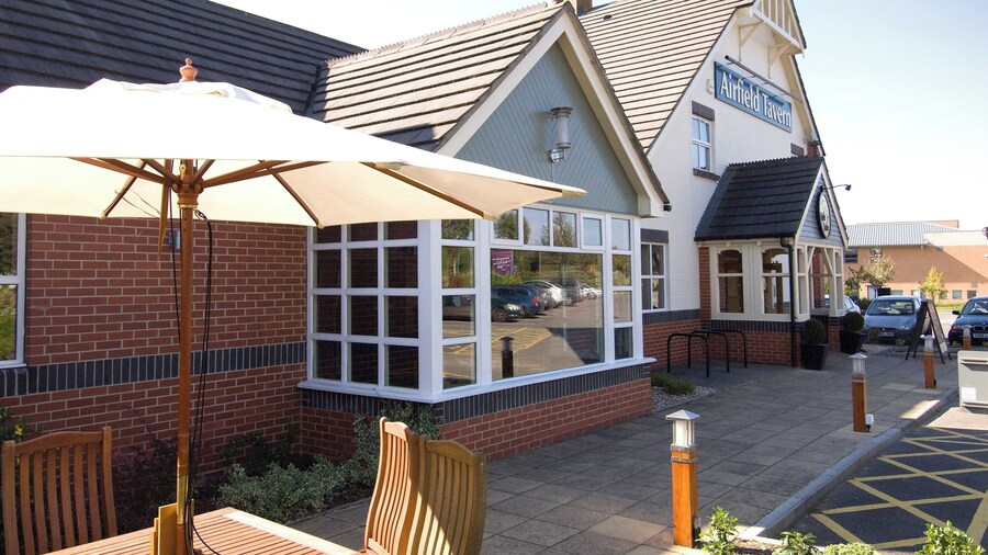 Premier Inn Yeovil Airfield