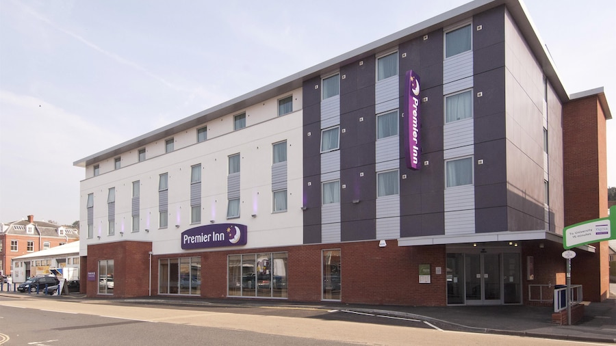 Premier Inn Exeter Central St Davids