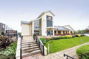 Exterior - Premier Inn Newton Abbot (Newton Abbot)