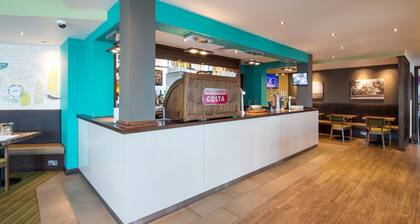 Premier Inn Exmouth Seafront