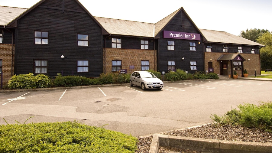 Premier Inn Farnborough West - Southwood