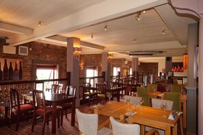Restaurant - Premier Inn Falkirk Central (Falkirk)