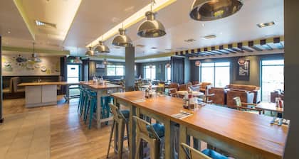 Premier Inn Chatham/Gillingham - Vic Pier