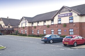 Exterior - Premier Inn Glasgow - Bellshill (Bellshill)