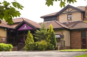 Exterior - Premier Inn Glasgow East (Glasgow)