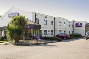 Exterior - Premier Inn Gloucester - Longford (Gloucester)